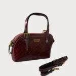 شنط يد من جيس